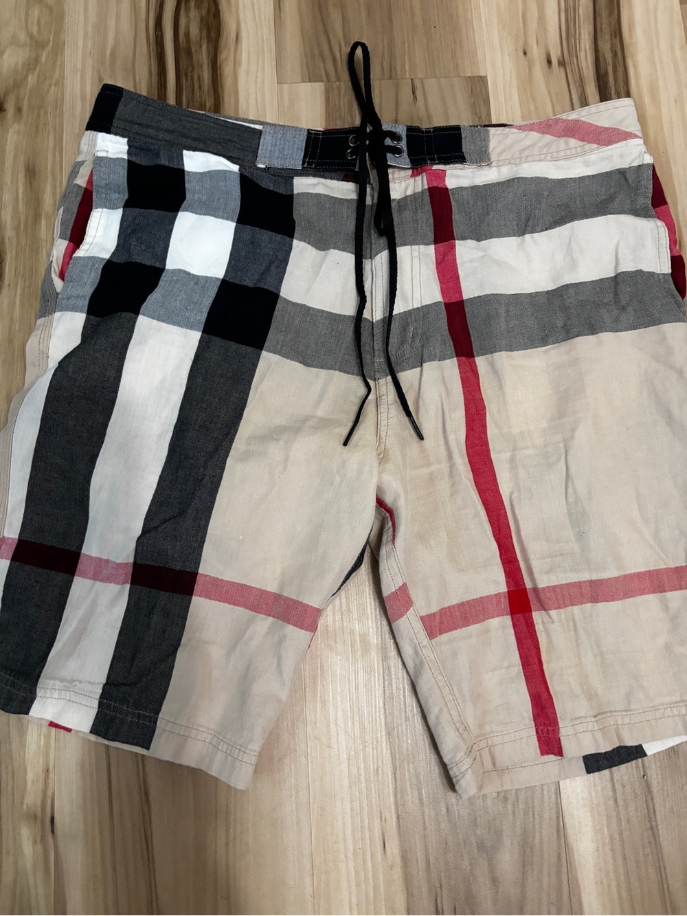 Burberry Men's Plaid Swim Shorts in Beige, Black & Red Stripe
